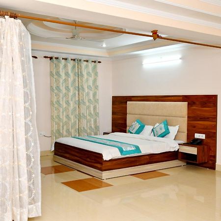 Hotel Prasanna Inn Rishīkesh 外观 照片