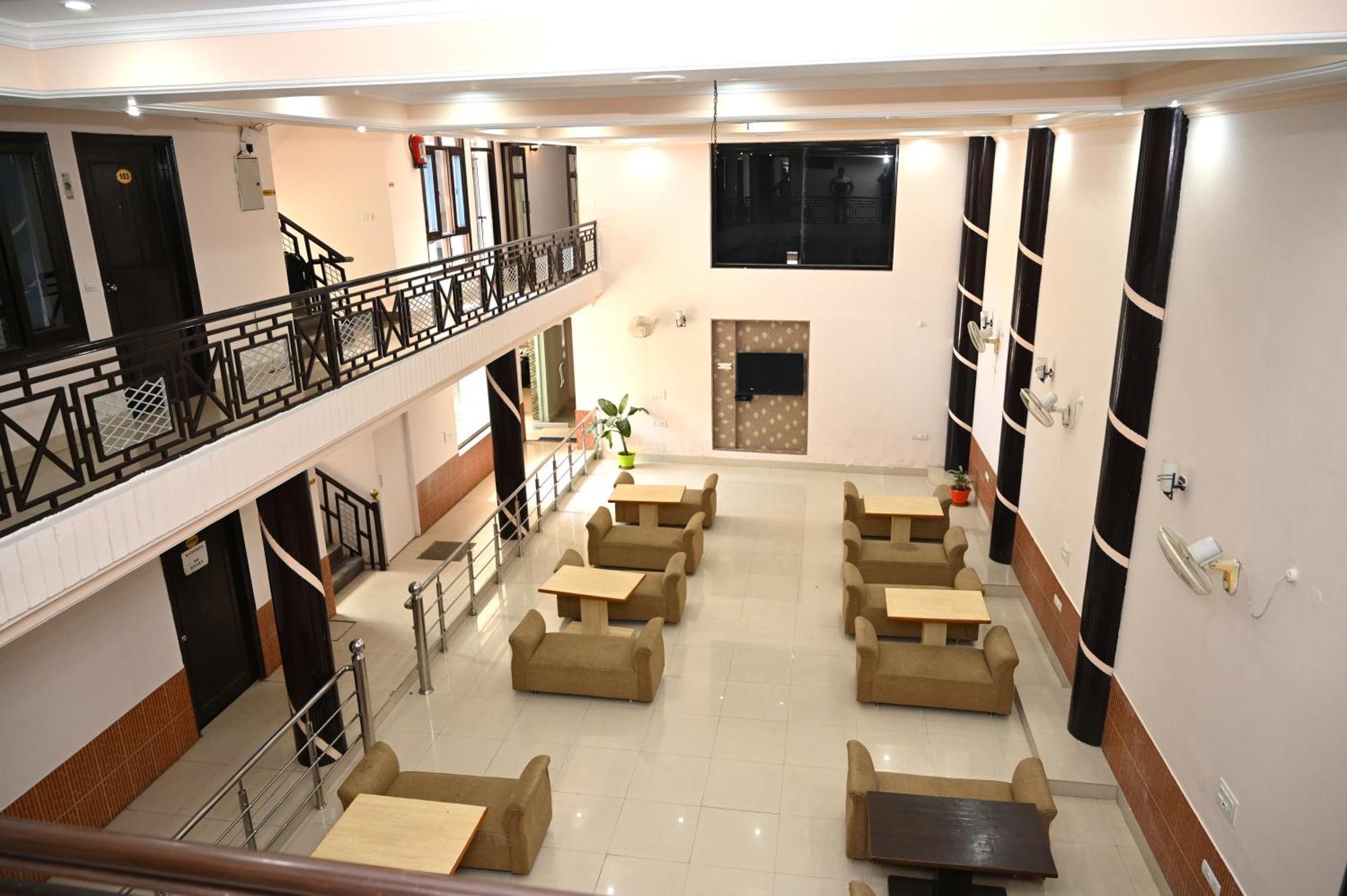 Hotel Prasanna Inn Rishīkesh 外观 照片