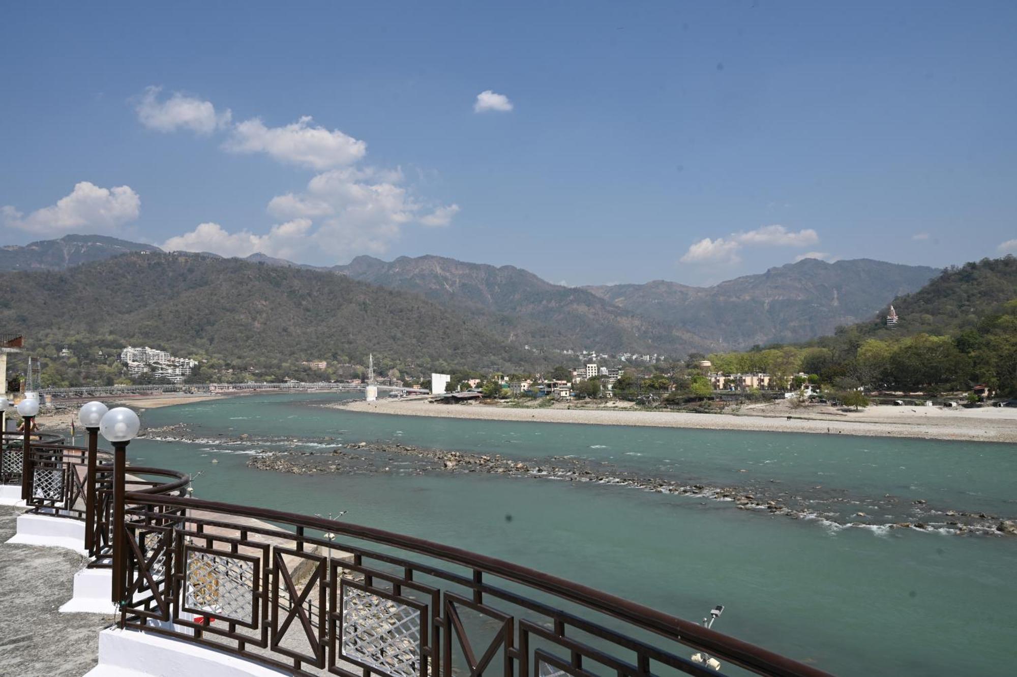 Hotel Prasanna Inn Rishīkesh 外观 照片